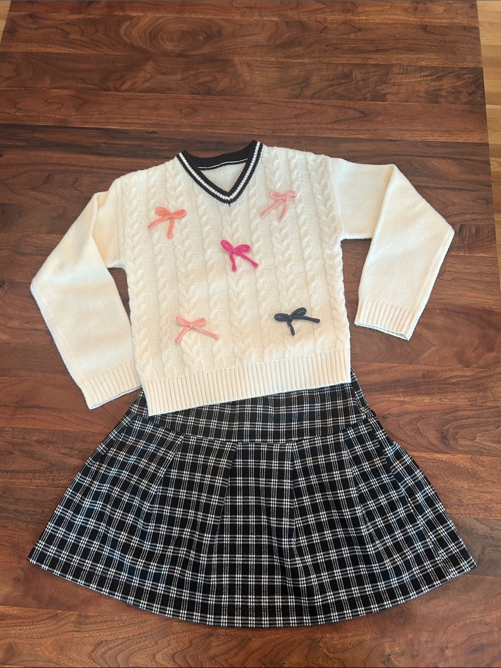 Bonnie Jean: Girls Cream Cable-Knit Sweater and pleated plaid skirt